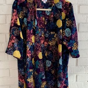 Lularoe Lindsay Soft Multicolor Kimono Size 10-18